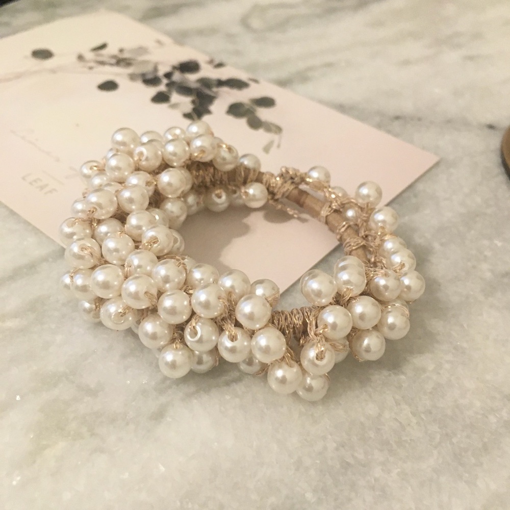 Champagne Pearl Stranded Cluster Hair Tie Piece - Picture 2 of 7